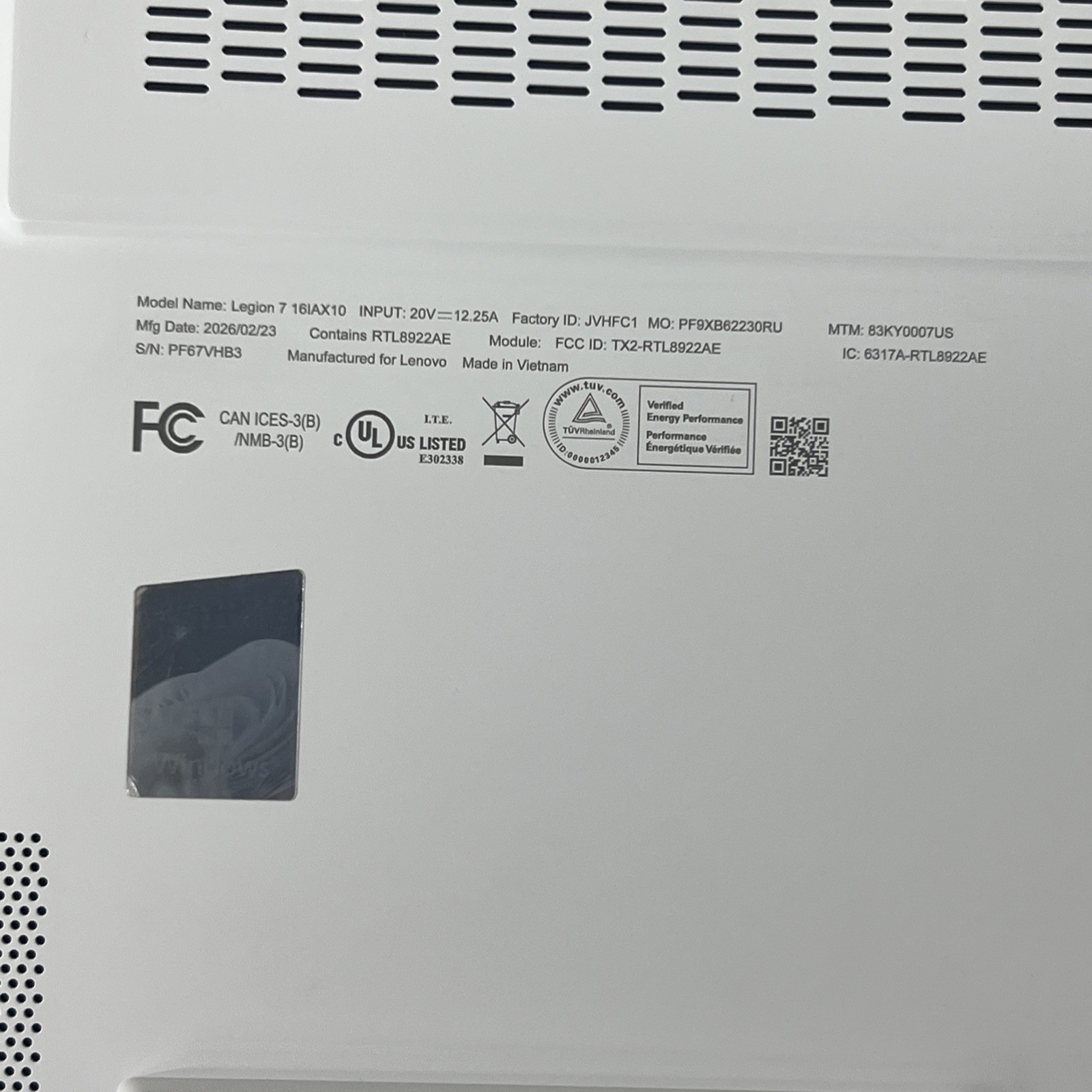 Lenovo Legion 7 16IAX10 Ultra 7 255HX 32GB Ram 1TB SSD GeForce RTX 5060 – Great