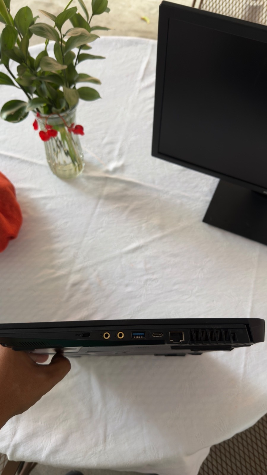 MSI GF75 Thin 10SCSXR, 17.3 screen, 32 gb ram, black,