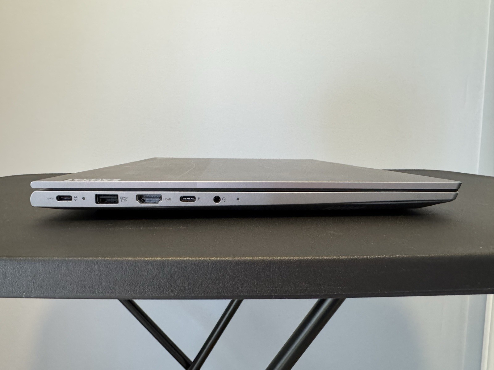 Lenovo ThinkBook 15.6″ i7-1355U 16GB DDR5 5200MHz 512GB M.2 NVMe SSD Win 11 Pro