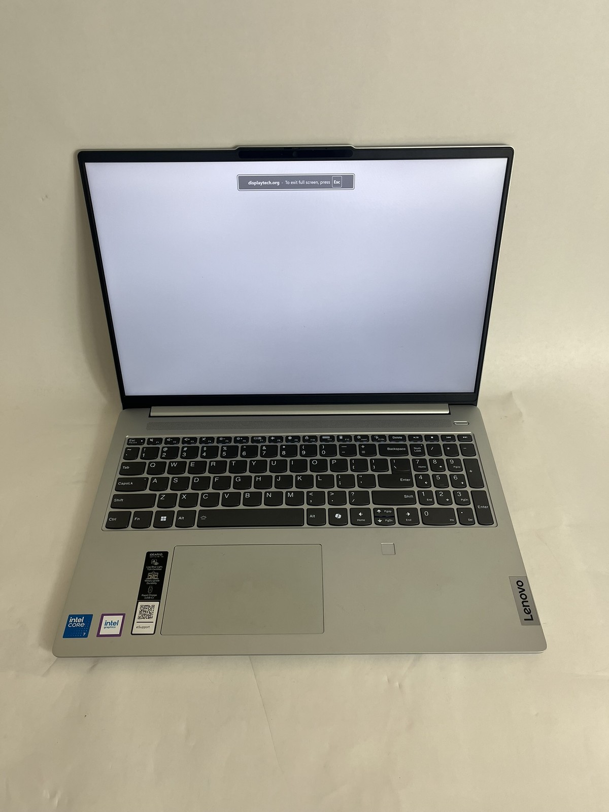 Lenovo IdeaPad Slim 5 16in 16IRU9 Core 7 150U 1.8GHz 8GB RAM 512GB Win11 Home