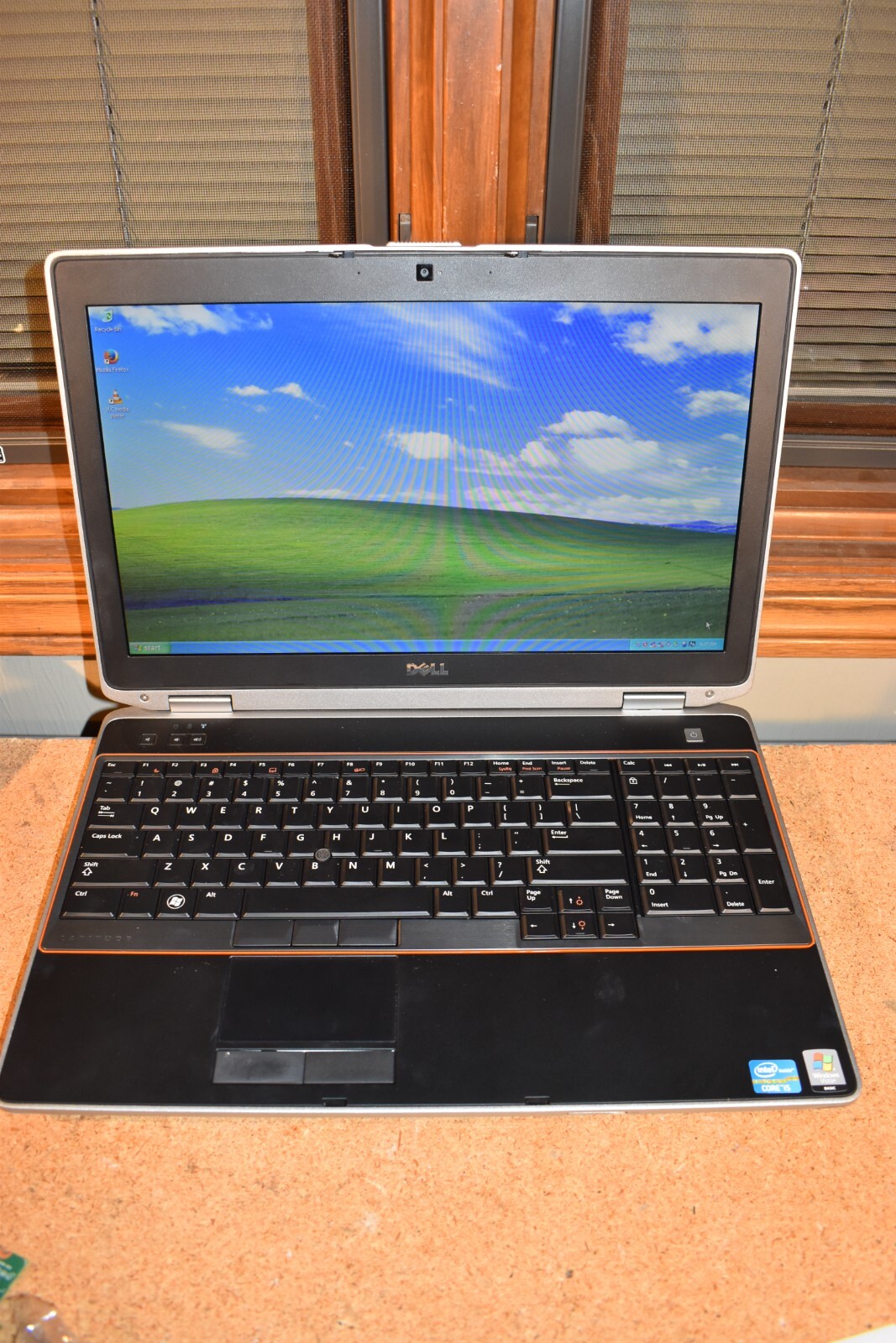 Dell Latitude E6520 Laptop Intel Core i5-2520M 4GB RAM 320GB HDD Windows XP Pro
