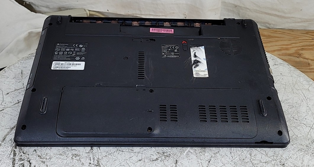 GATEWAY NV55C PEW91 Laptop Core I5 M 480 6GB 500GB SEE NOTES