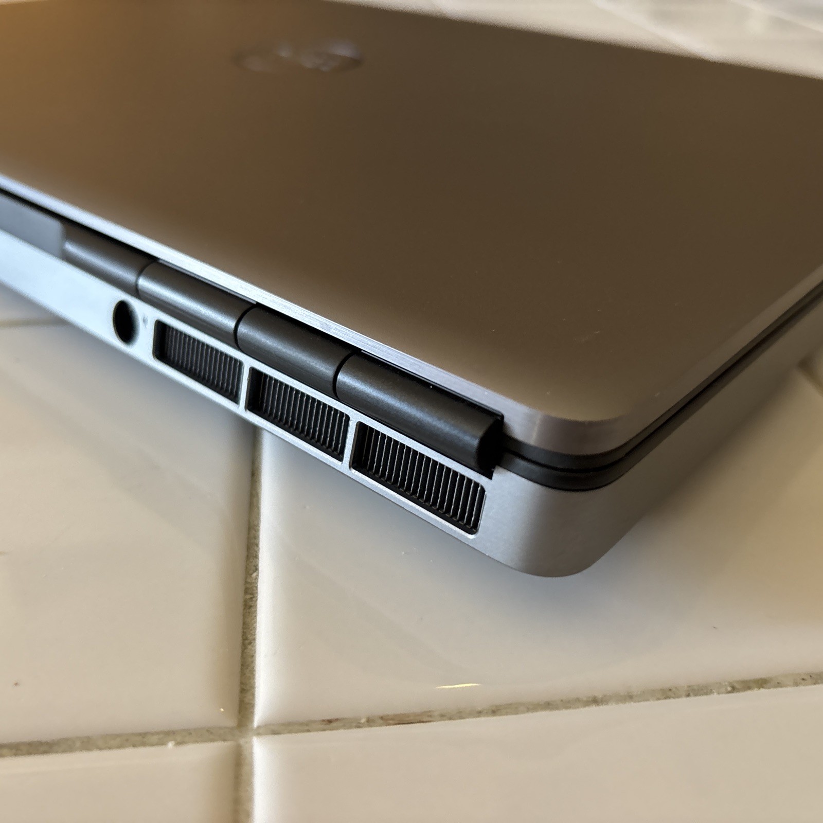 Dell Precision 7560 15.6 i7-11850H 32GB RAM 512GB SSD NVIDIA T1200GPU Back Door