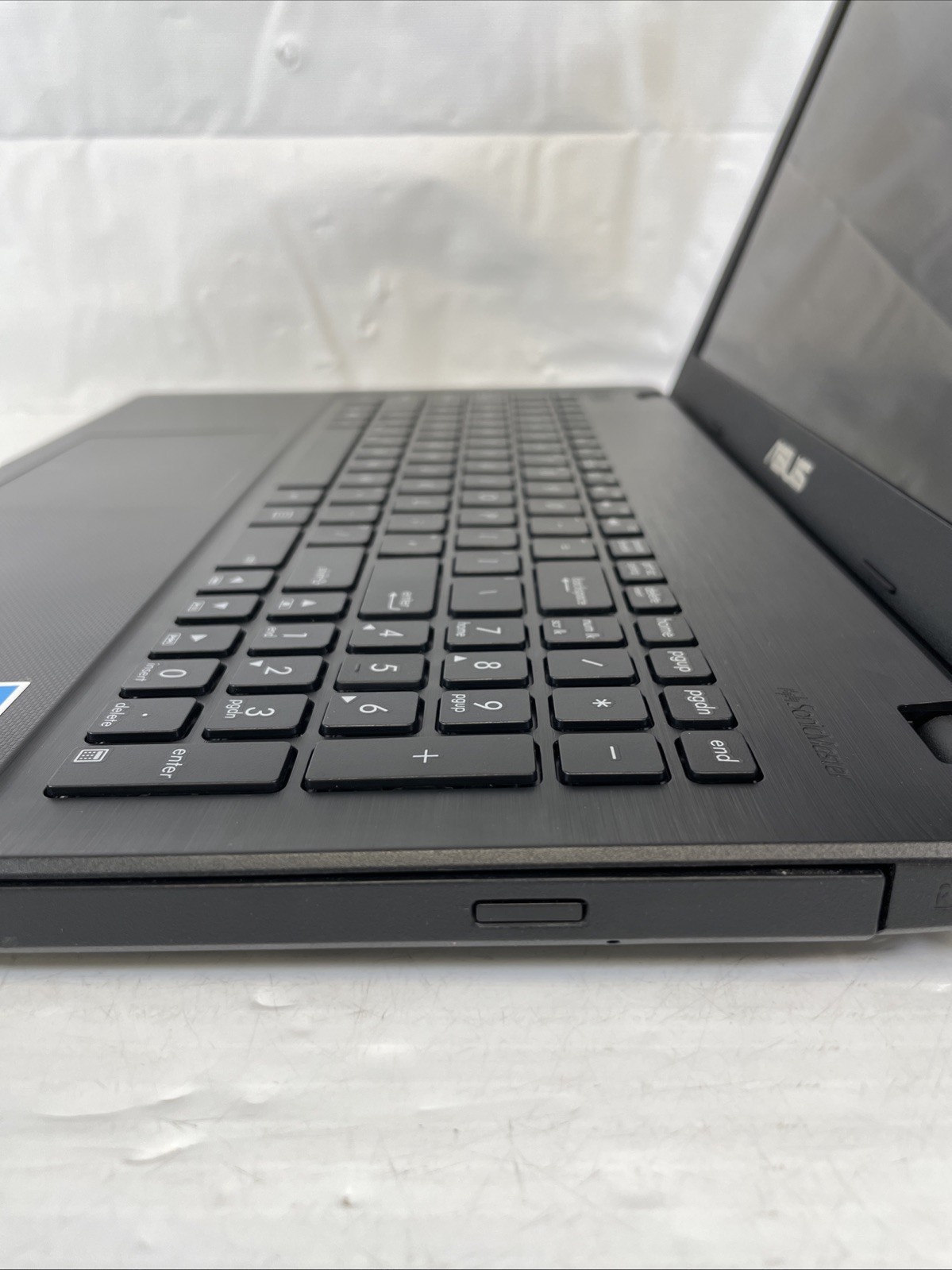 ASUS X551M 15.6″ Intel Celeron N2840 2.16GHz 4GB RAM 120GB HDD Windows 10