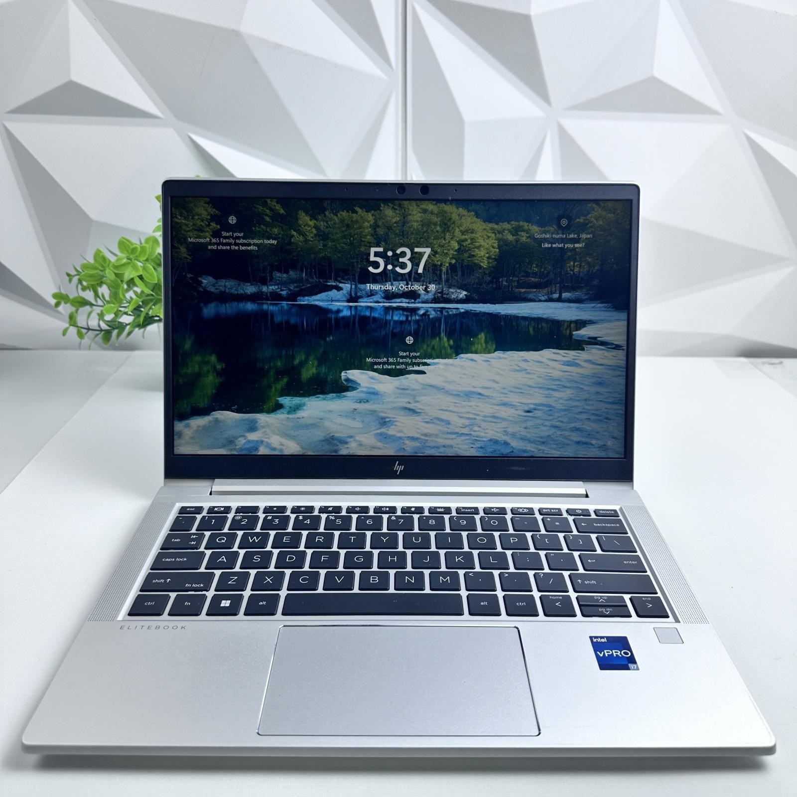 HP EliteBook 630 G10 Laptop, 13.3″ FHD, i7-1365U, 32GB, 512GB SSD *Pls READ*