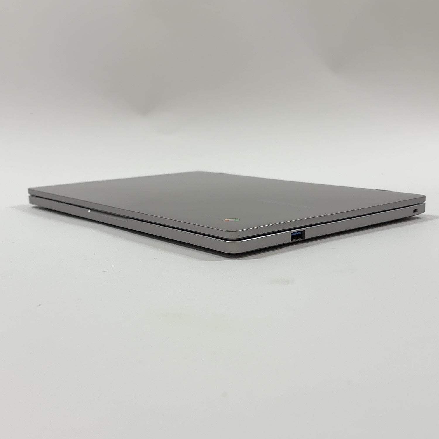 Samsung Galaxy Chromebook 4 XE310XBA-KA2US 11.6″ Celeron N4020 1.1GHz 4GB RAM 64