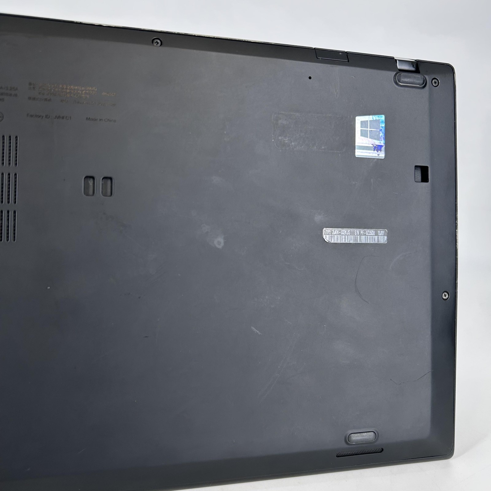 Lenovo ThinkPad X1 Carbon Gen 6 14 2K i7-8650U 1.90GHz 16GB 512GB BAD USB PORT