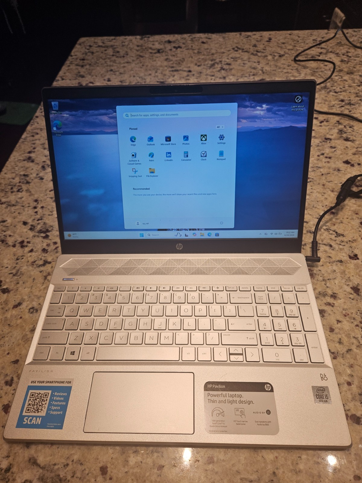 HP Pavlion 15-CS3010NR Intel i5-1035G1, 8GB, 256GB HD Touch Windows 11 Home