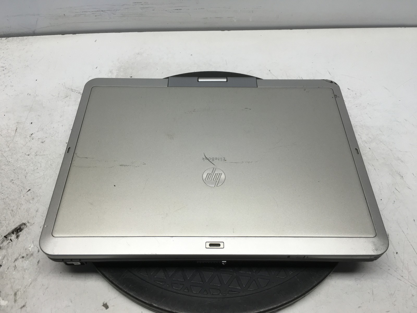HP EliteBook 2760P Intel i5-2410M 2.3GHz 8 GB NO HDD No Batt