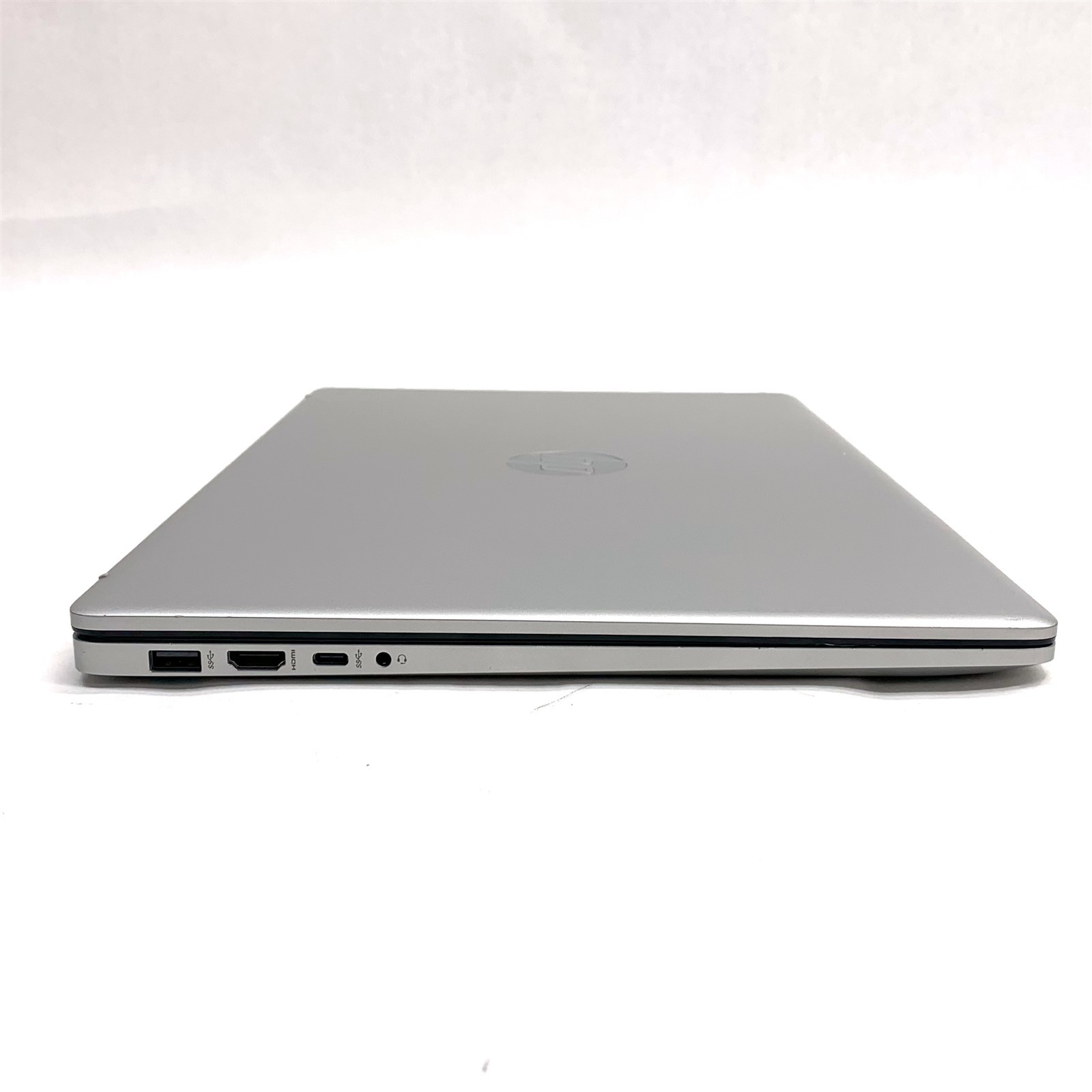 HP Laptop 17-cn1063cl Intel Core i7 11th Generation No Ram SSD No Boot For Parts