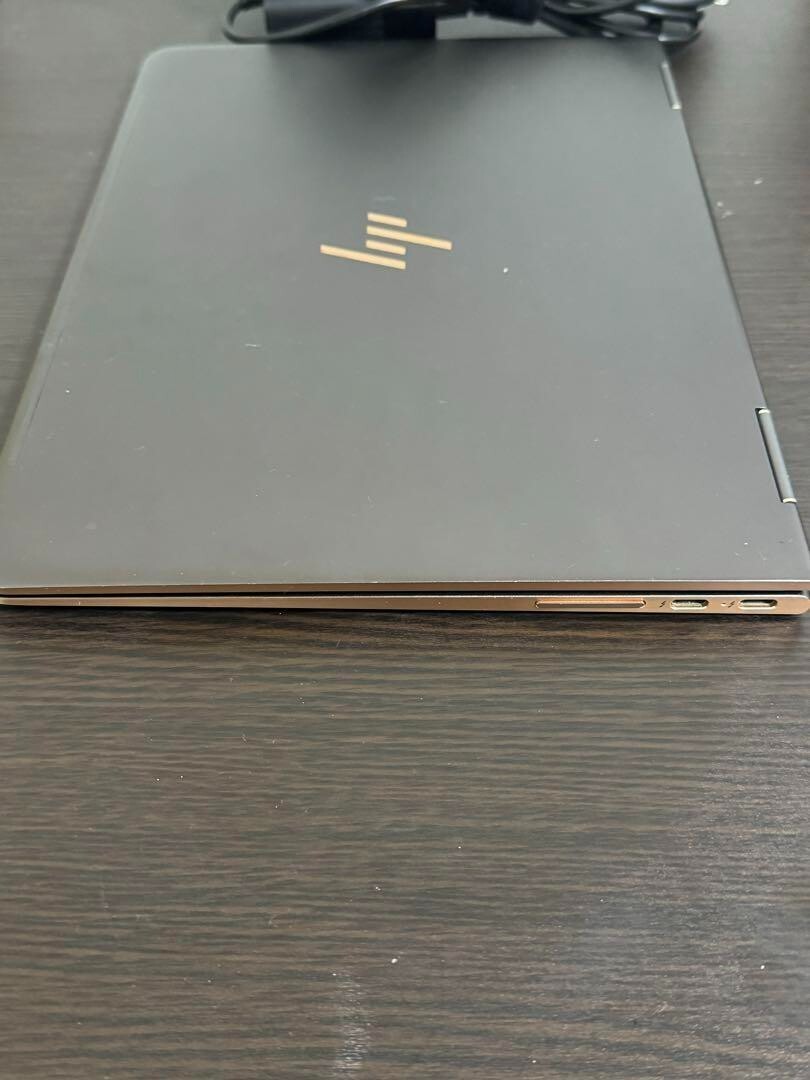 Hp spectre x360 Convertible 13-ac0XX Intel(R) Core(TM) i5-7200U CPU d06