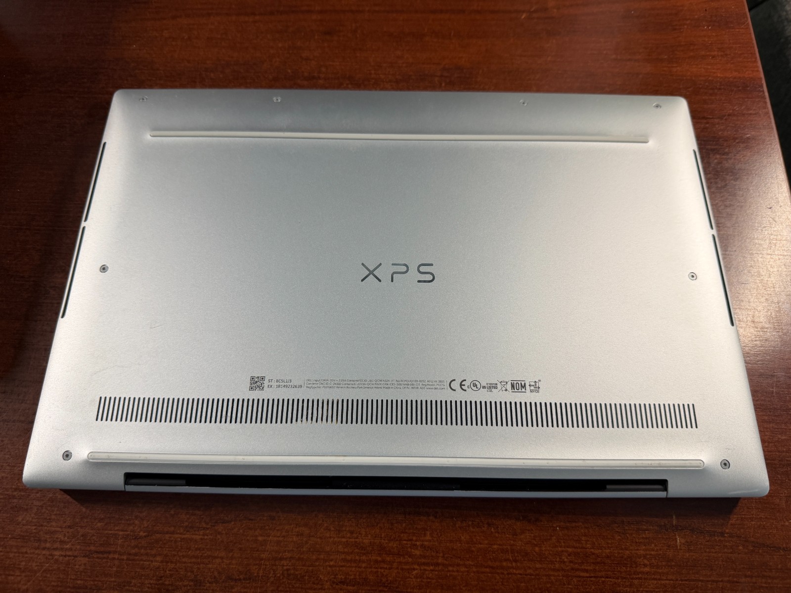 Dell XPS 13 9310 Silver 3.5K OLED Touch i7-1185G7 32GB 1TB SSD Excellent Win11P