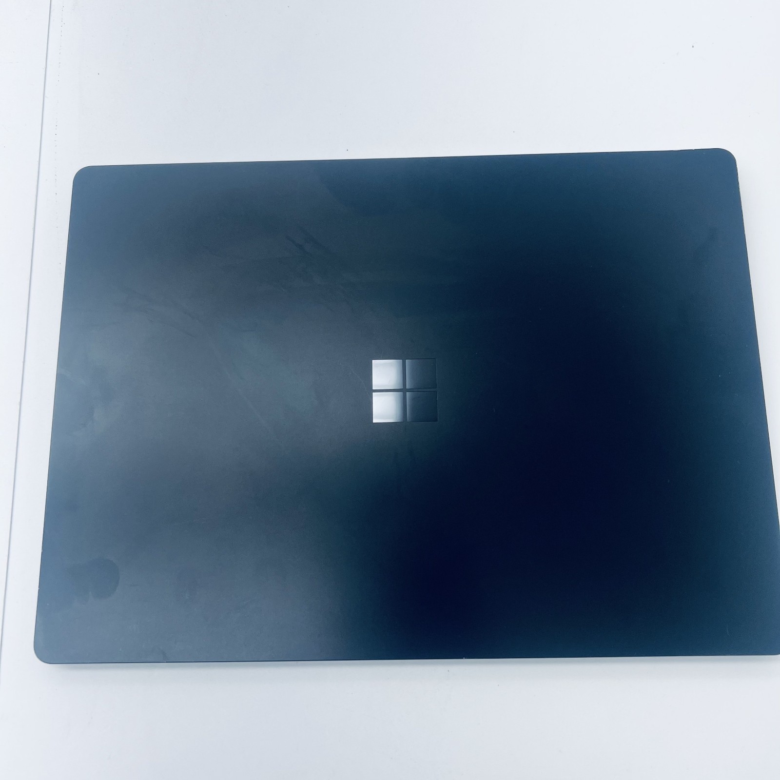 Microsoft Surface Laptop 5 13.5″ i7-1265U 16GB 256GB *READ*