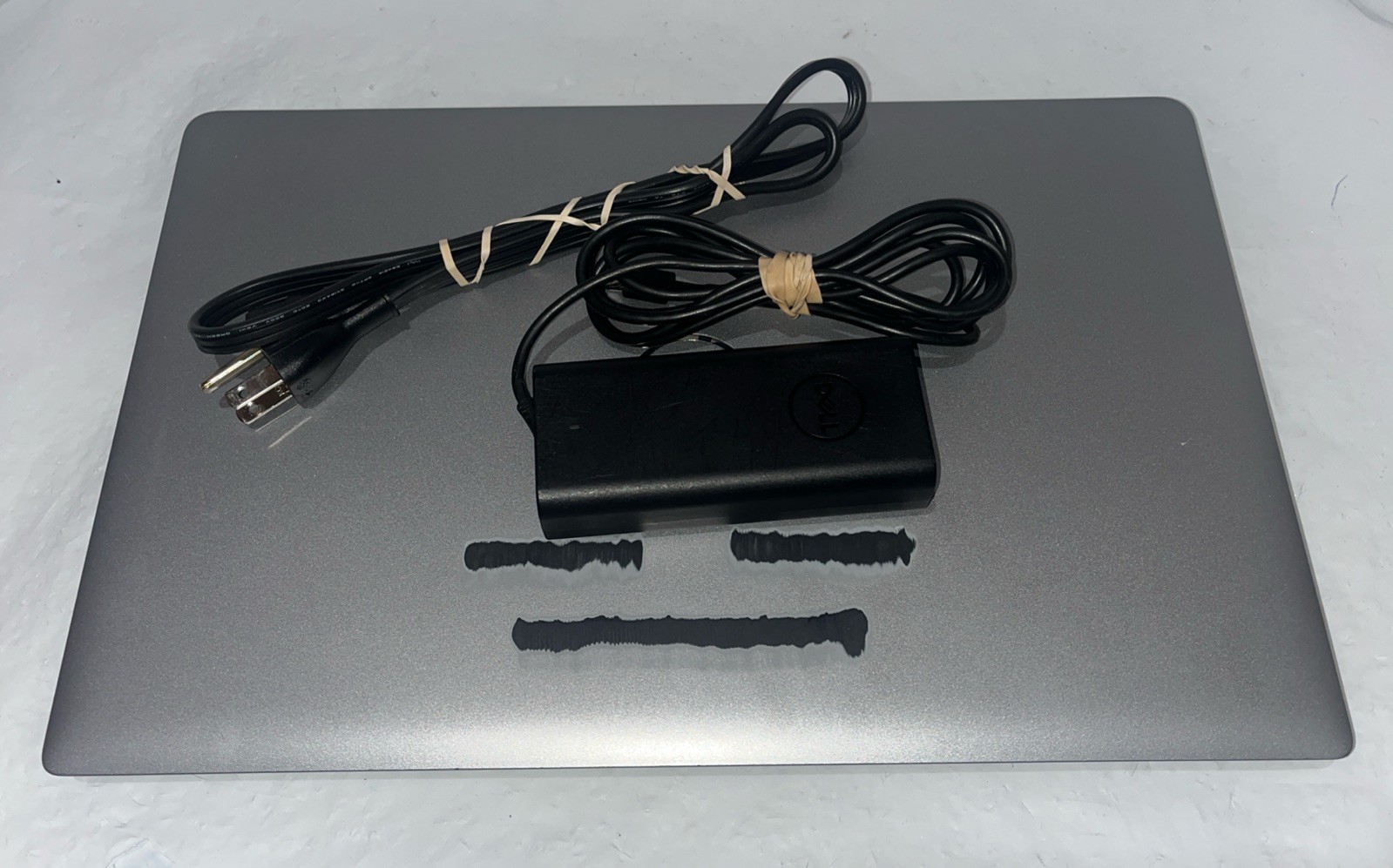 Dell Latitude 5550 15.6″ Intel Core Ultra 5 135U@1.6GHz, 16GB RAM, 512GB M2