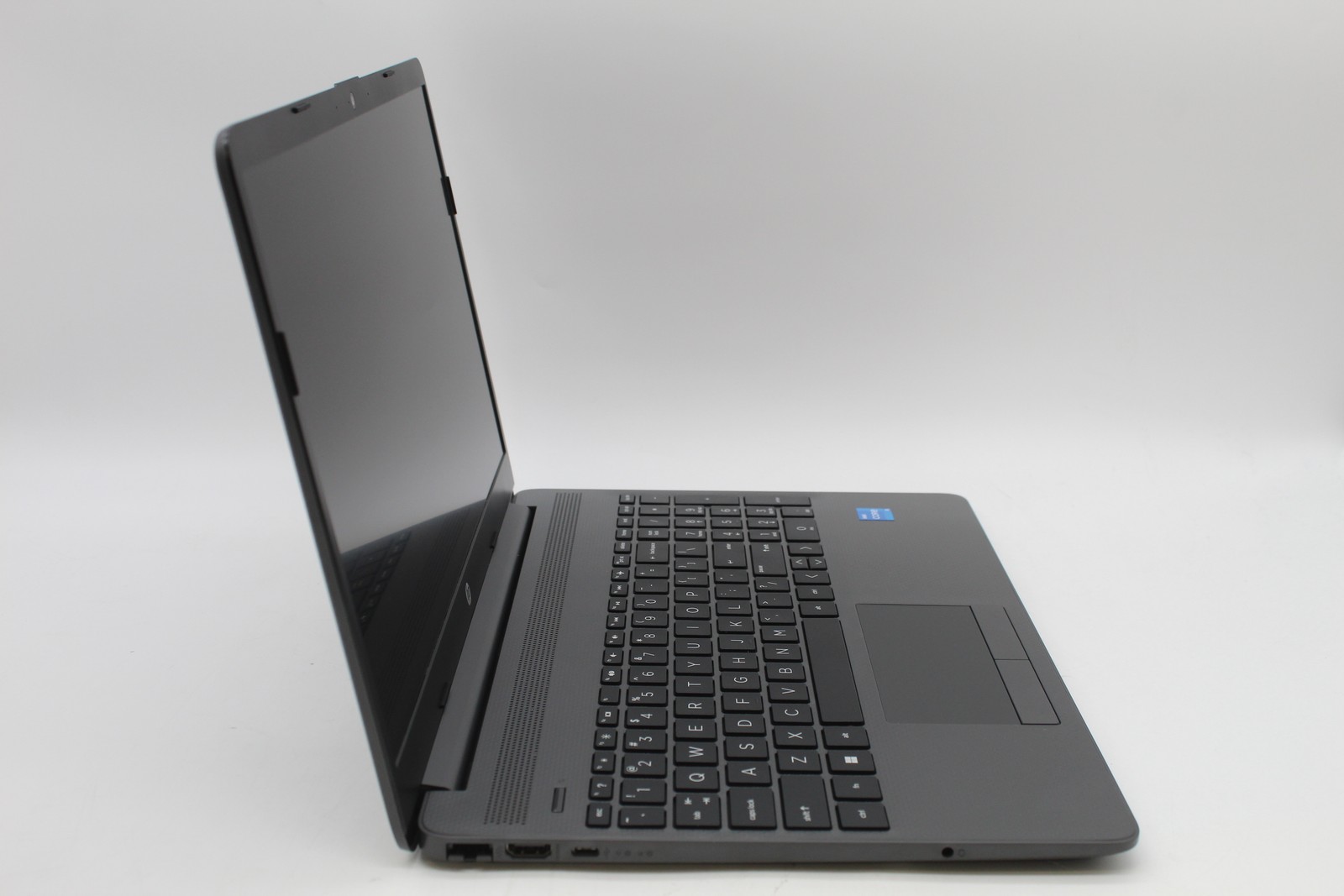 HP 250 G9 15.6″ Core i5 1235U 1.3GHz CPU 16GB RAM 512GB SSD A29SXUA PC1743483