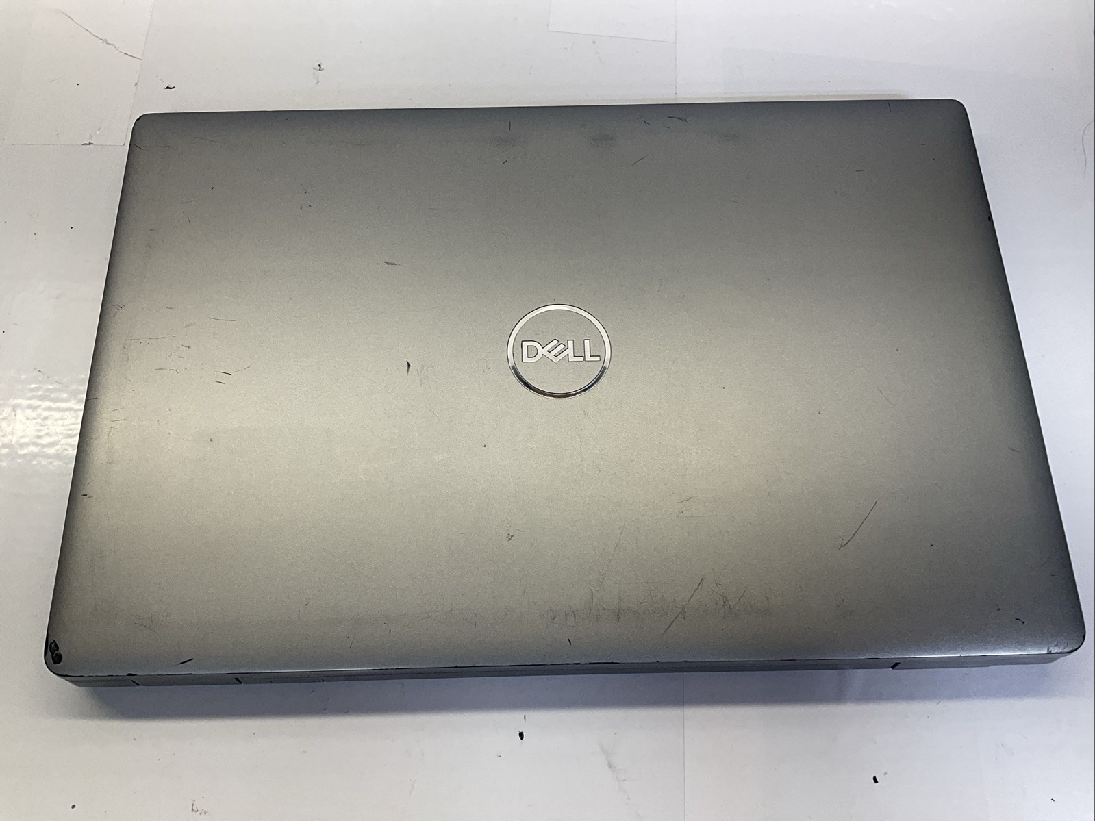 Dell Latitude 5520 15.6-inch i7-11th 16GB RAM 256GB SSD Touch W11 Pro AC(133F)