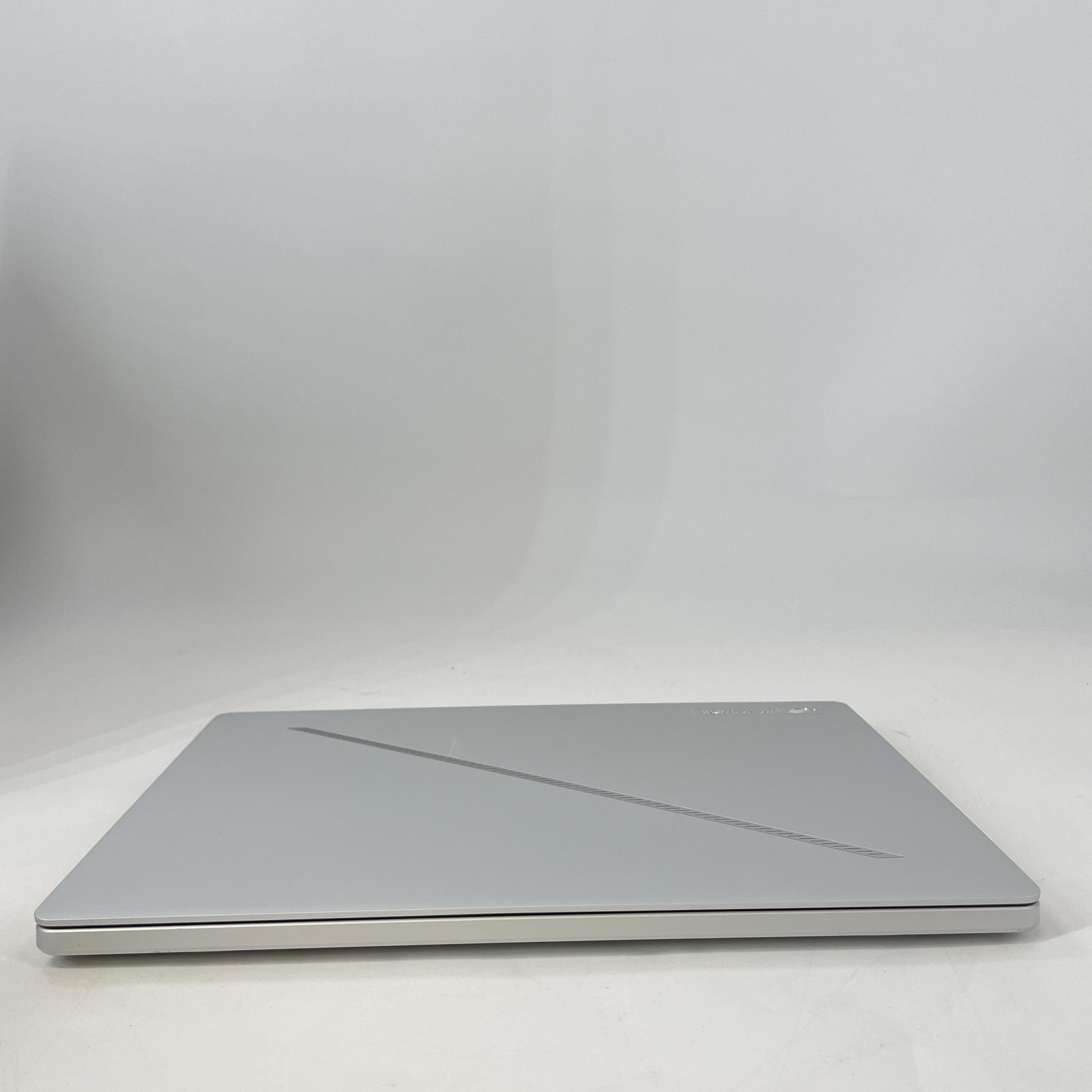 Asus ROG Zephyrus G14 GA403 QHD+ 2.0 GHz Ryzen AI 9 HX 370 32GB 2TB SSD RTX 5080