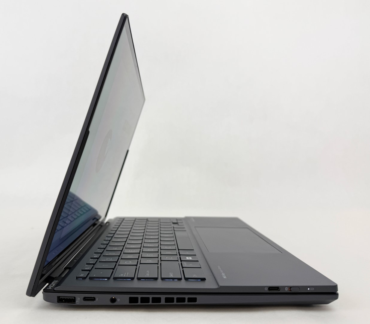 ASUS Zenbook DUO 14″ OLED Touch Displays Core Ultra 9 285H 32GB 2TB SSD W11H