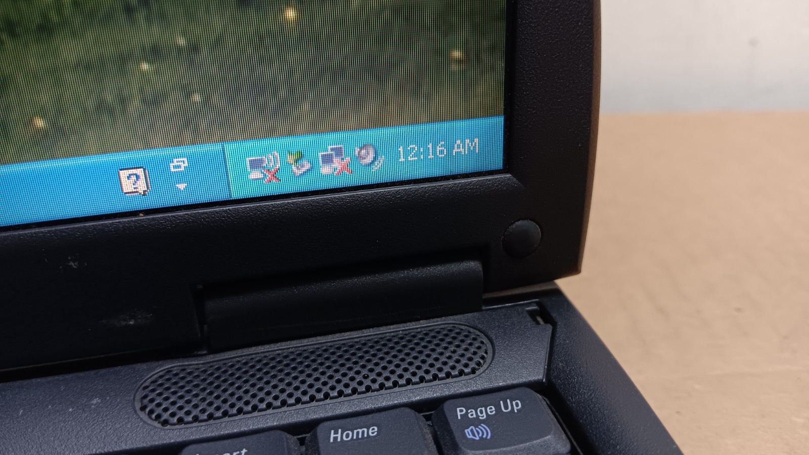 Vintage Dell Latitude C640 Laptop 2 GHz Windows XP Pro Serial & Parallel port