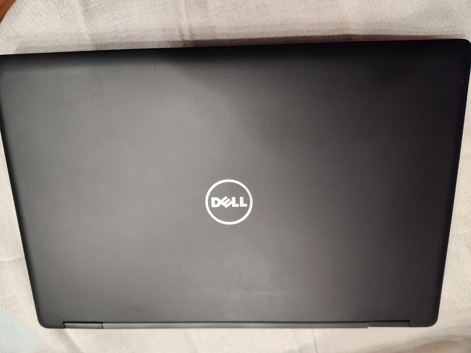 Dell Latitude 5580 15.6″ i7-7820HQ 16GB 512gb SSD Win 11 Pro Fully Tested