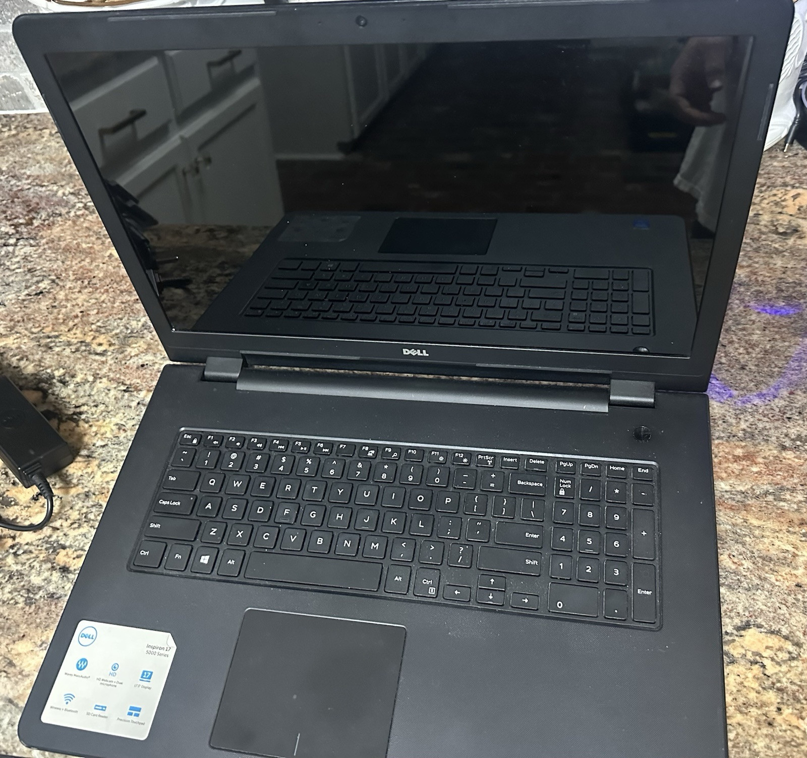 Dell Inspiron 17 Laptop with I3 processor, 4GB RAM, 500GB hard drive. 17”