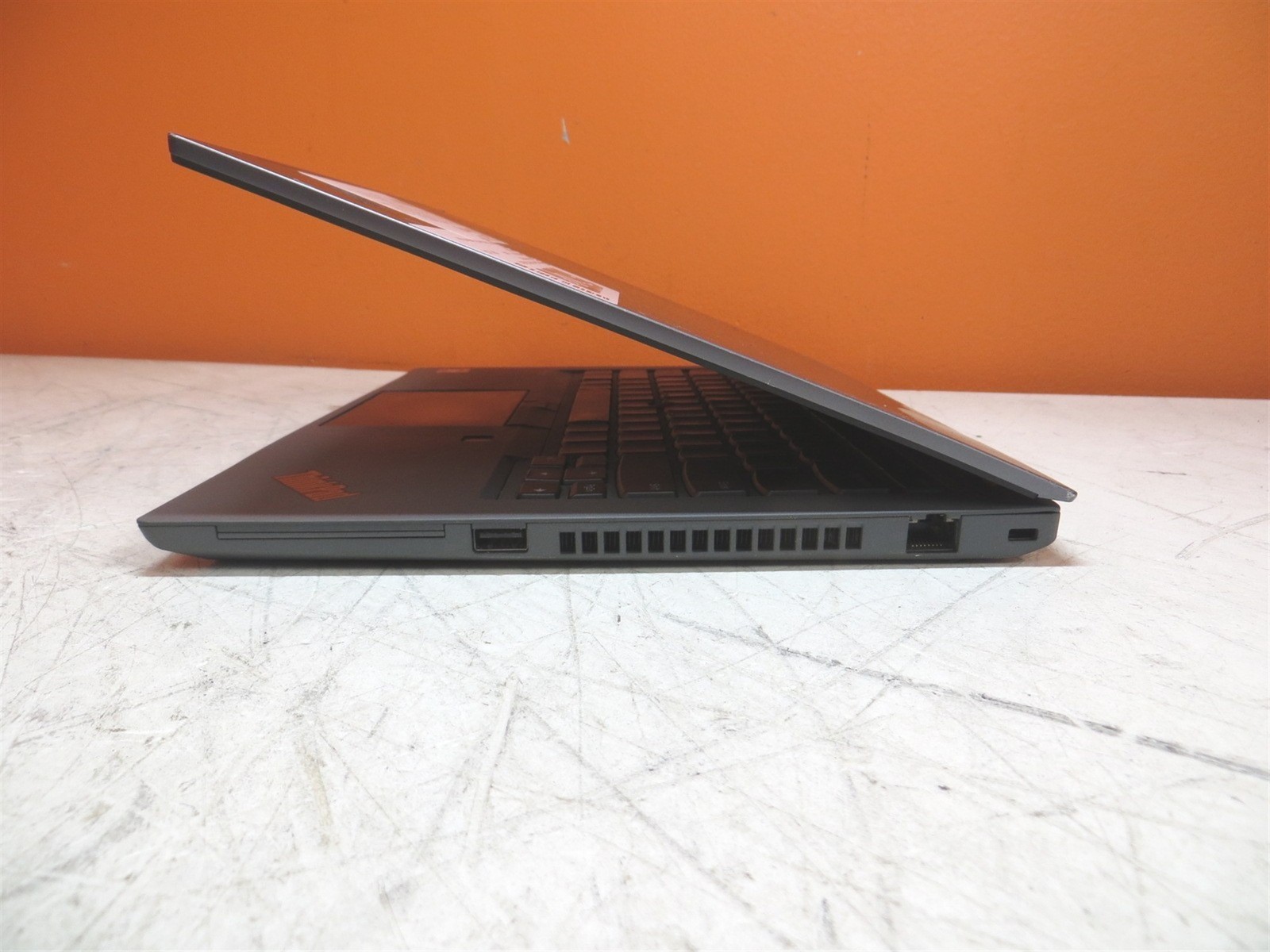 Scratched LCD Lenovo ThinkPad T14 Gen 2 Intel i7-1185G7 3GHz 16GB 1TB SSD