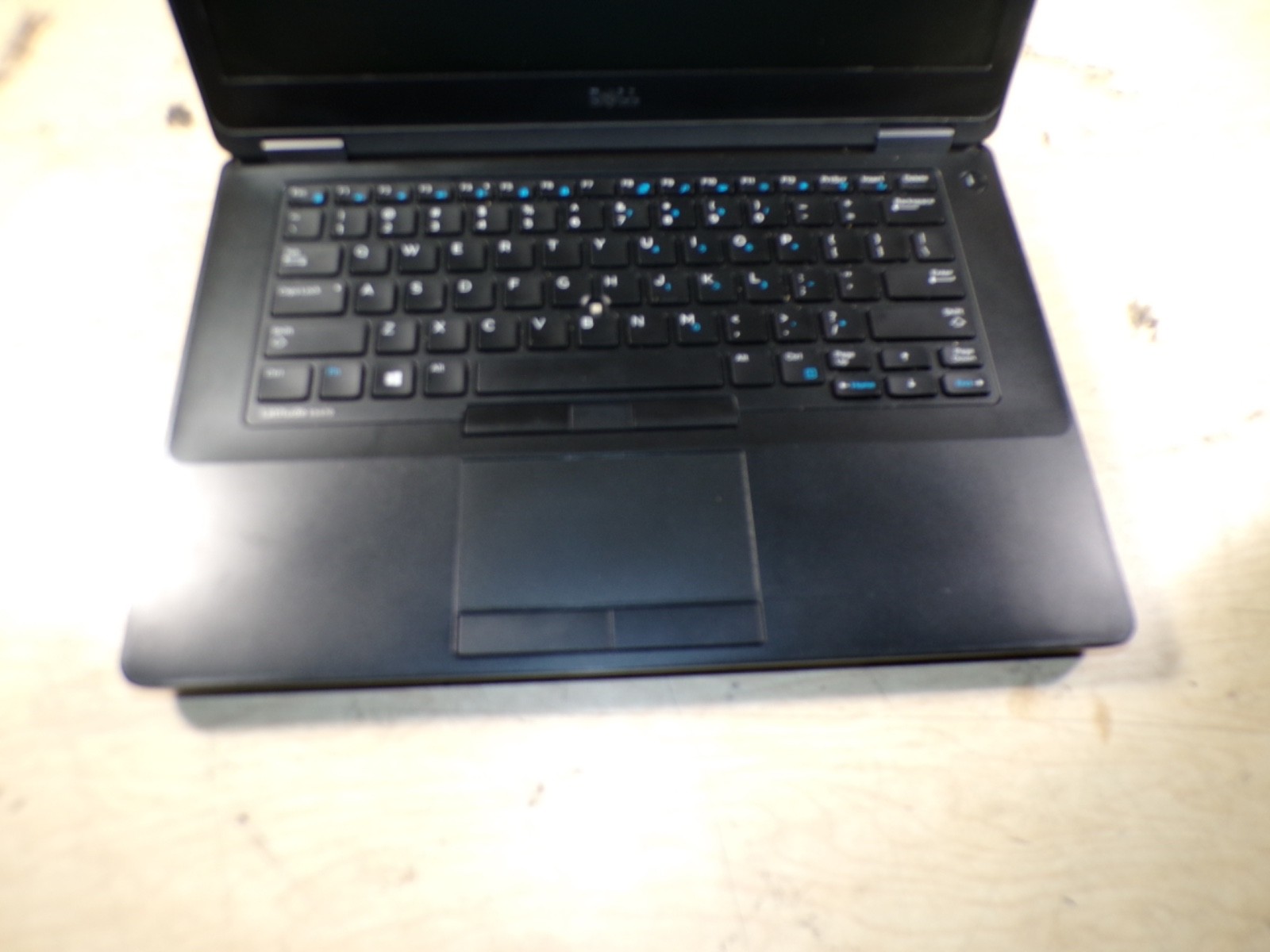 DELL LATITUDE E5470 INTEL CORE I5-6440H 2.60GHZ 16GB RAM **POWER ON