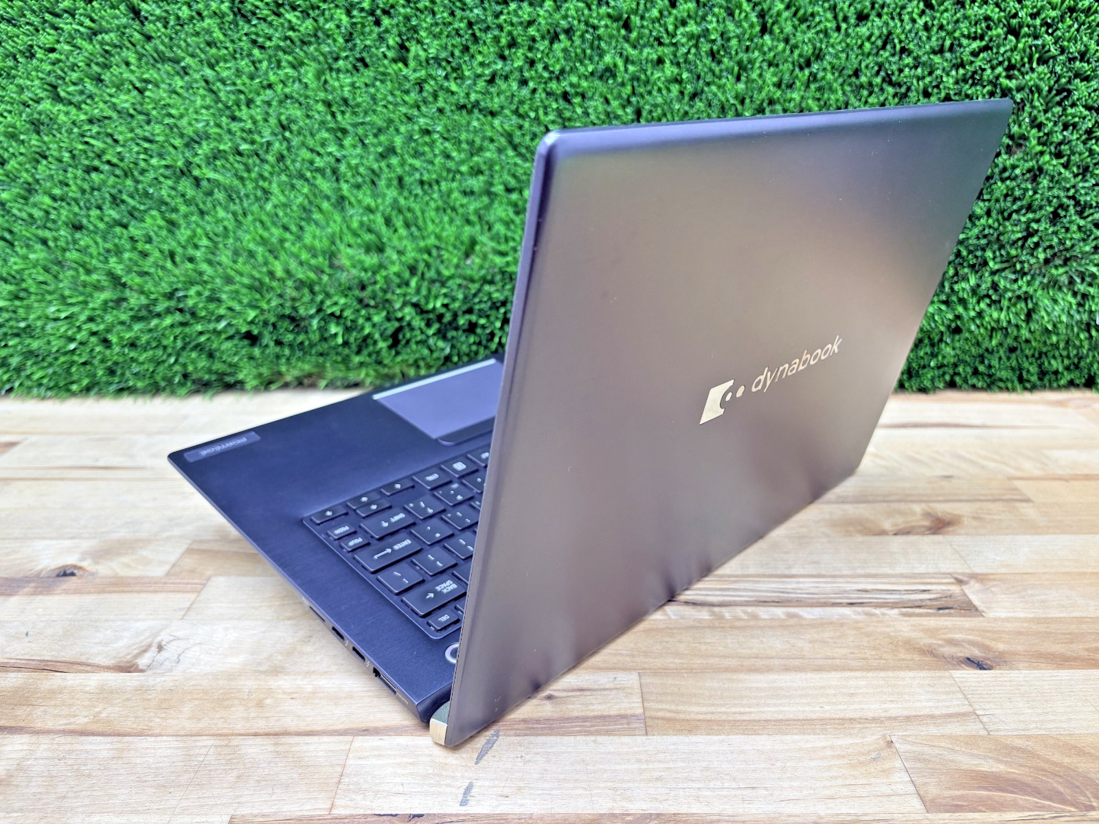 Toshiba DynaBook Intel i7-10th Gen 1.10GHz 16GB RAM 256GB SSD Win 11 Pro B.L.*