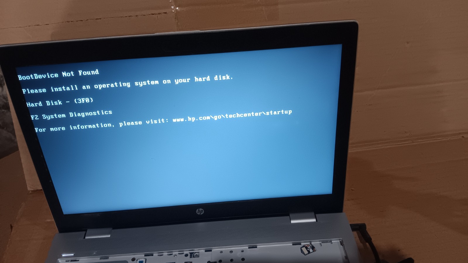 HP ProBook 650 G4 Laptop i5-8250U @ 1.60GHz 15.6″ LCD screen Good Battery Parts