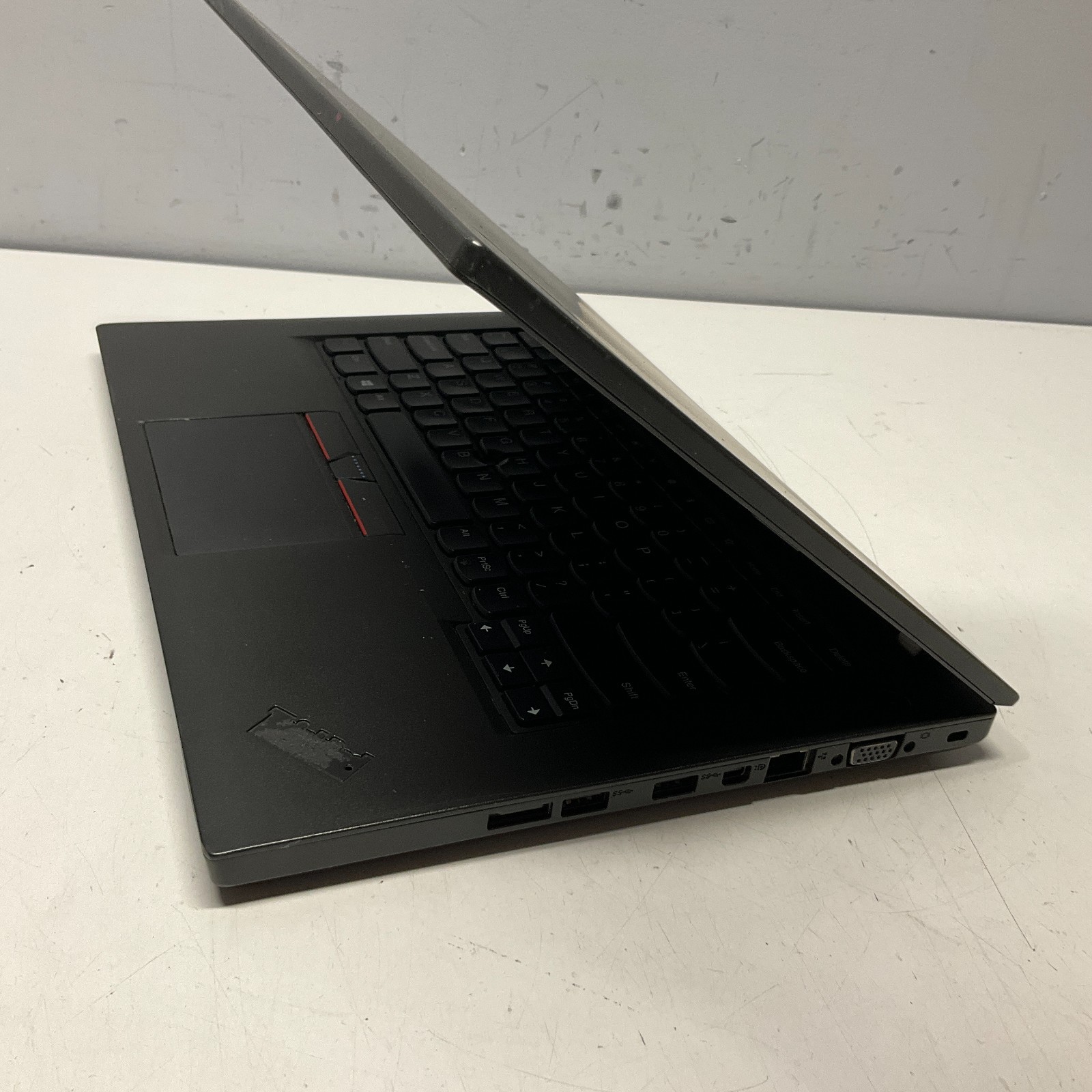 Lenovo ThinkPad L470 14″ | 2.60GHz Dual Core i5-7300U | 8GB 250GB SSD NO BATT