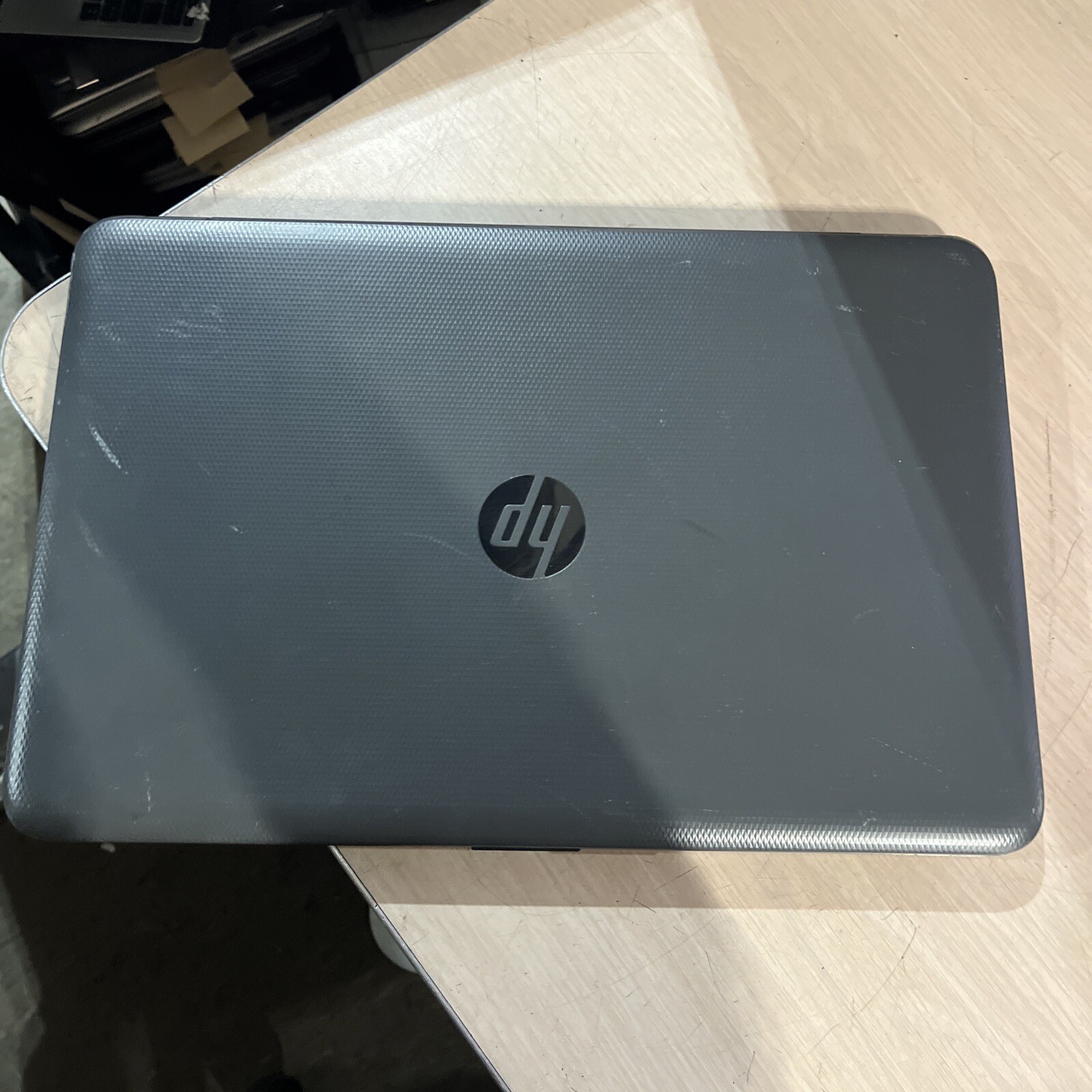 HP 255 G4 AMD E1-6015 4GB RAM NO HD