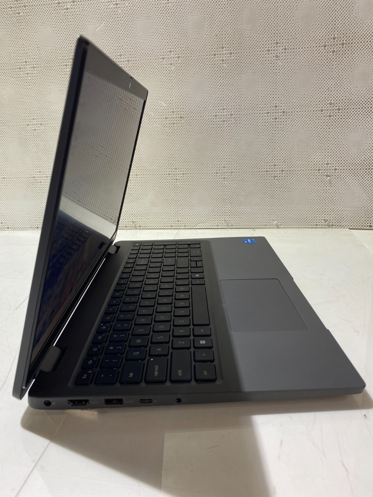 DELL LATITUDE 3550 i3-1315U@1.20GHz 8GB RAM 512GB SSD NVMe W11P