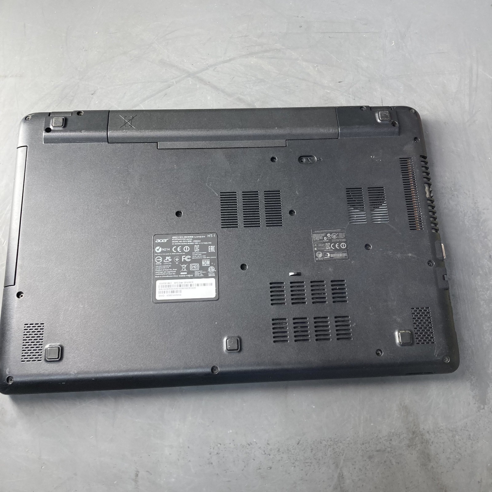 Acer Aspire V3-572P-326T 15.6″ Touch Laptop i3-4030U 1.90GHz 1TB HDD Screen Iss