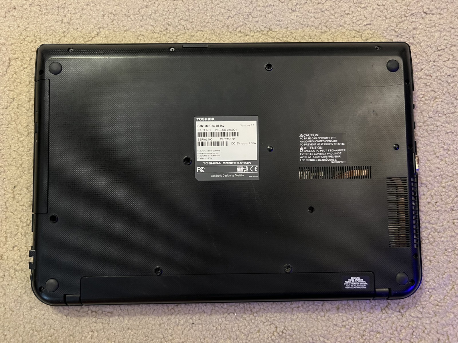 (READ!) Toshiba Satellite C55-B5362: Core i3-4005U @1.70GHz, 8Gb DDR3, 256Gb SSD