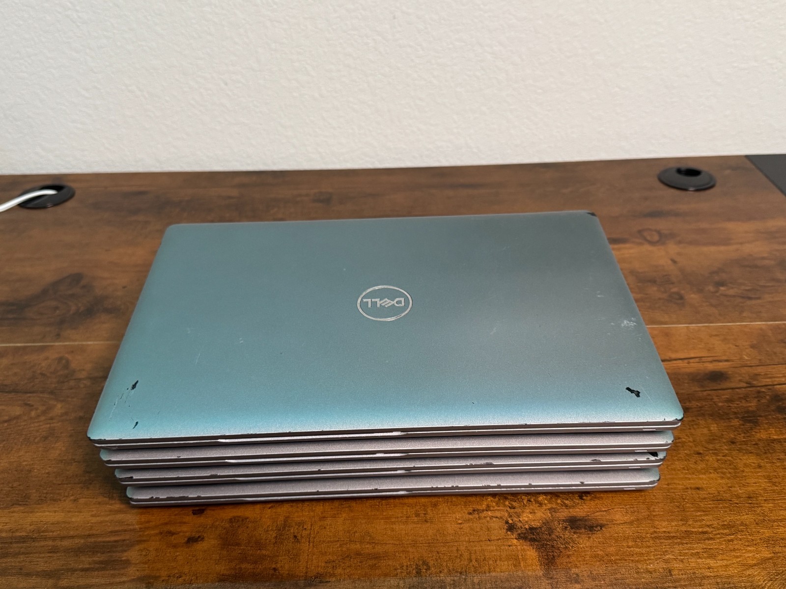 A lot of 4 Dell Precision 3570 15″ Intel i7-1265U 4.15GHz 16GB RAM DDR5 NO SSD