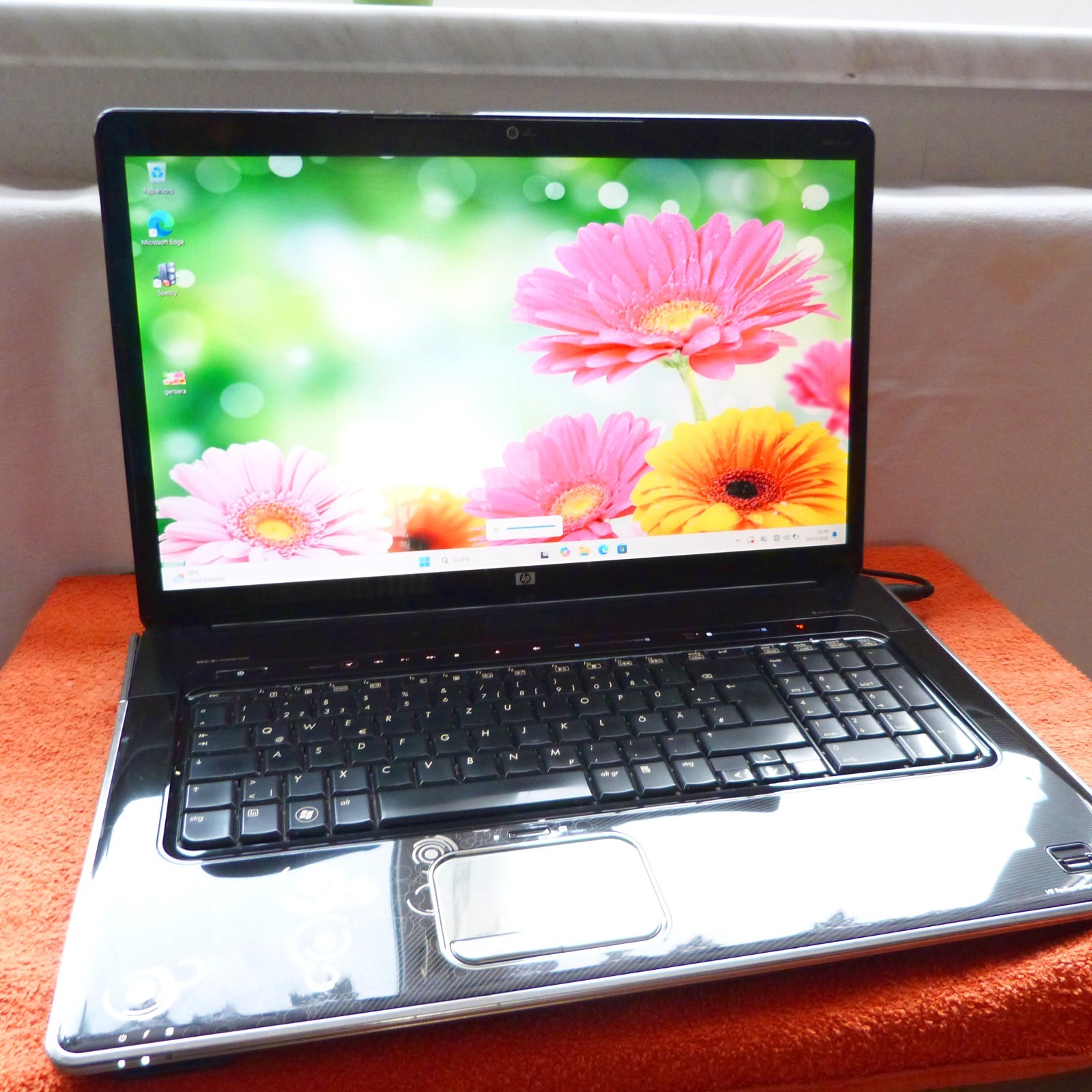 HP DV8 18″ MONSTER Bolide Cinema FULLHD l 1TB SSD Windows 11 l QUAD i7 BLURAY