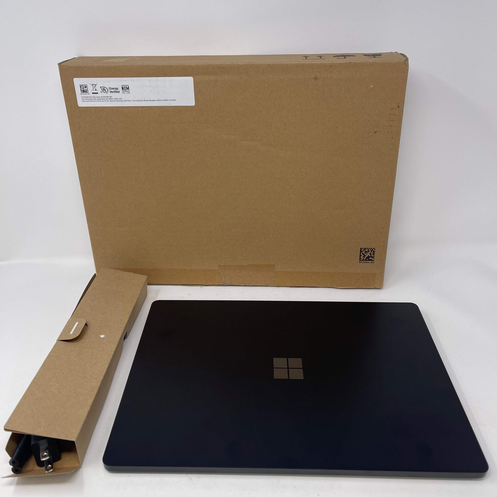 Microsoft Surface Laptop 6 for Business 13″ Ultra 7 165H 3.8GHz 32GB RAM 1TB SSD