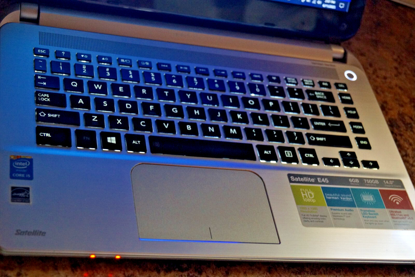 READ Toshiba E45-B4200 Gen4 i5@2.40GHz,6GB RAM,720GB HDD,22H2 Version WIN 10PRO