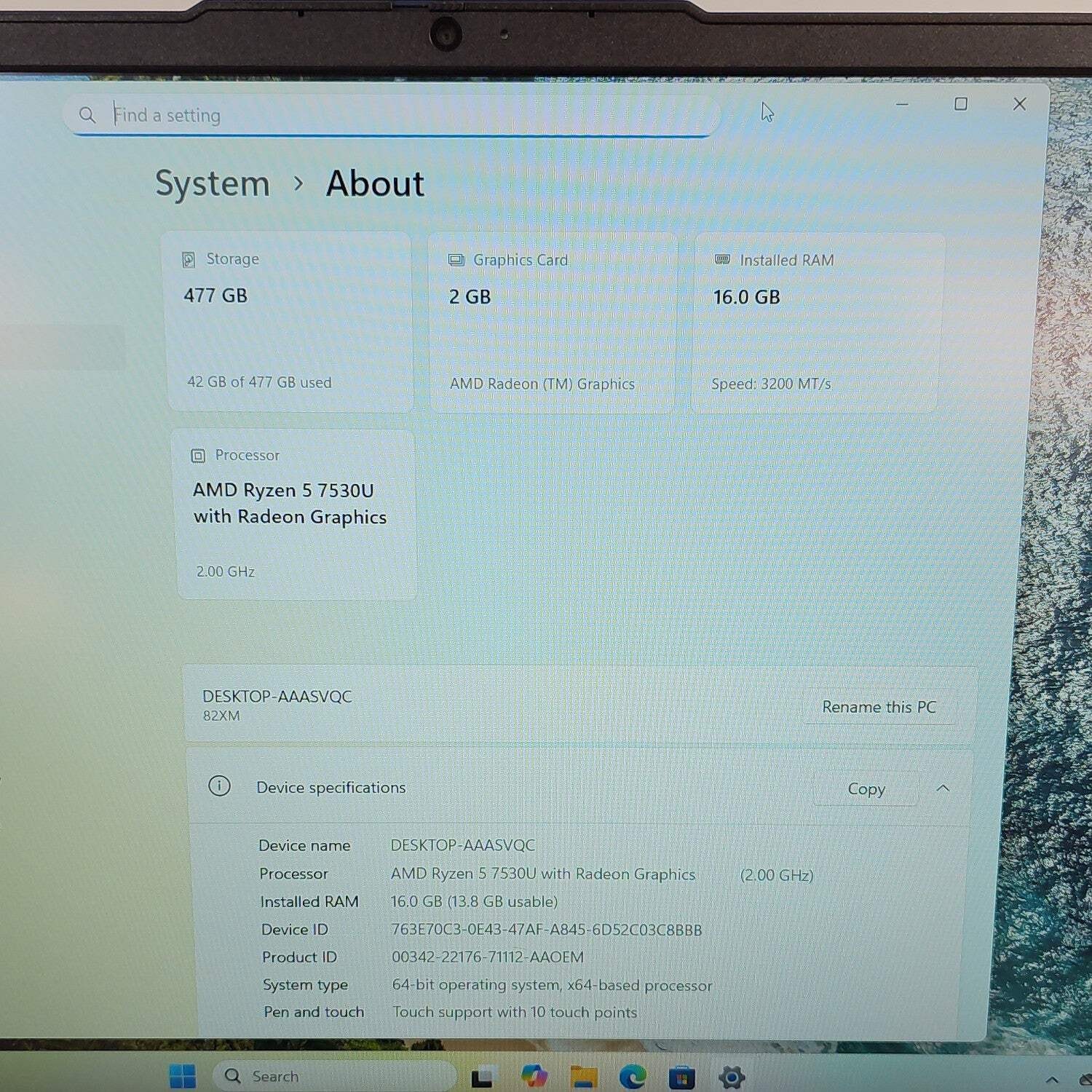 Lenovo IdeaPad Slim 3 82xm 15.3 Ryzen 5 7530U 2.0GHz 16GB RAM 512GB SSD