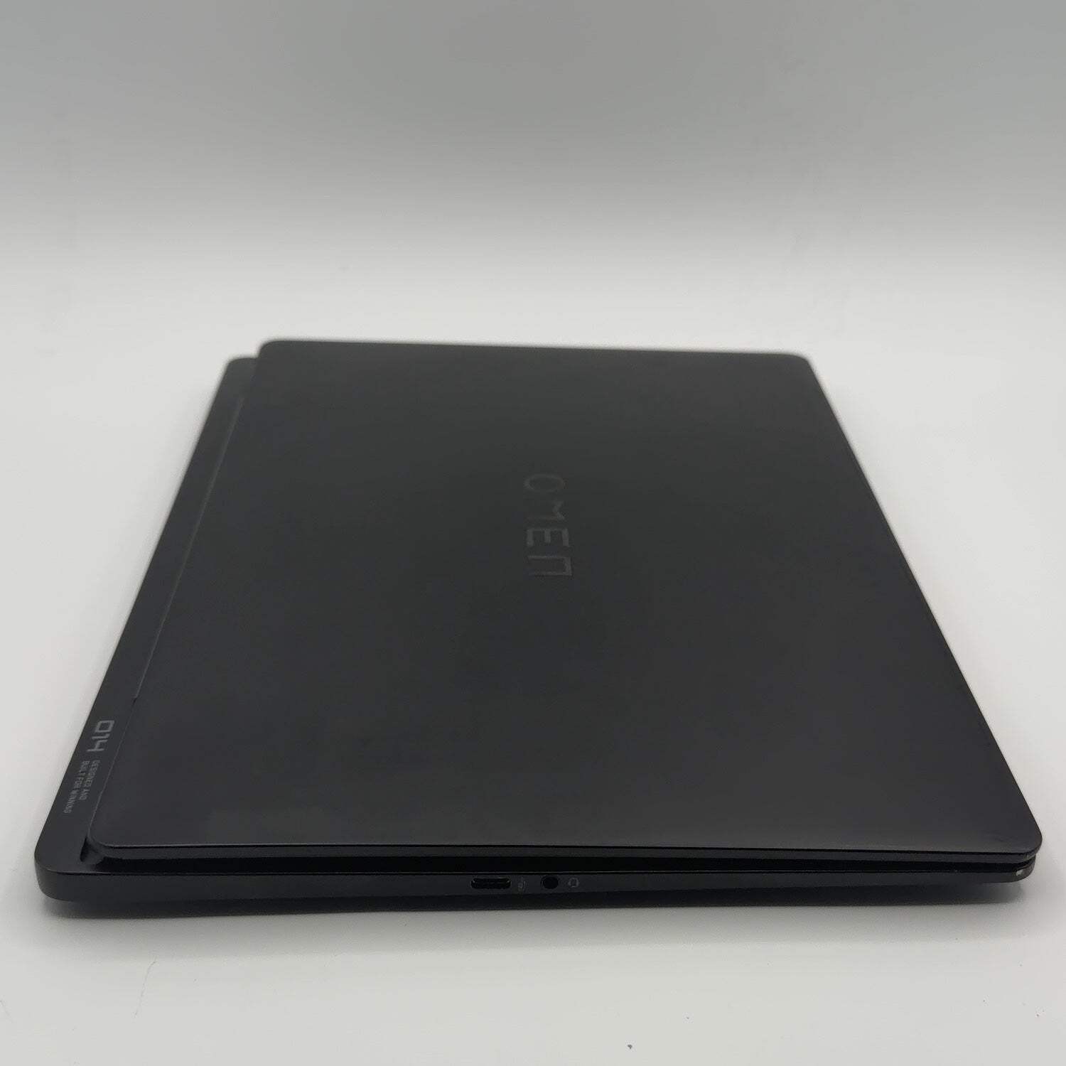 HP Omen 14-FB1XXX 14″ Core Ultra 9 285H 2.9GHz 32GB RAM 1TB SSD GeForce RTX 5070