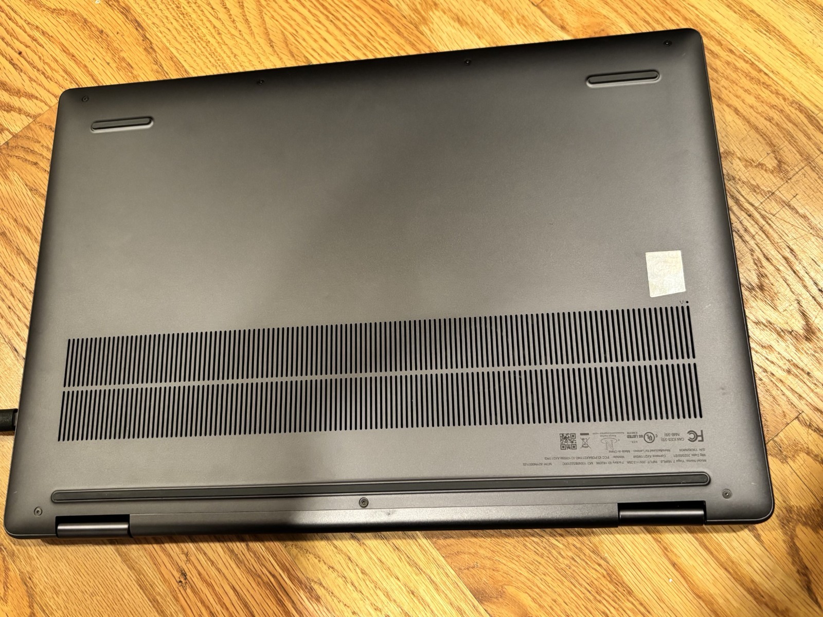 Lenovo Yoga 7 16IRL8 16″ (512GB SSD, Intel Core i5 13th Gen., 4.60 GHz, 8GB)…