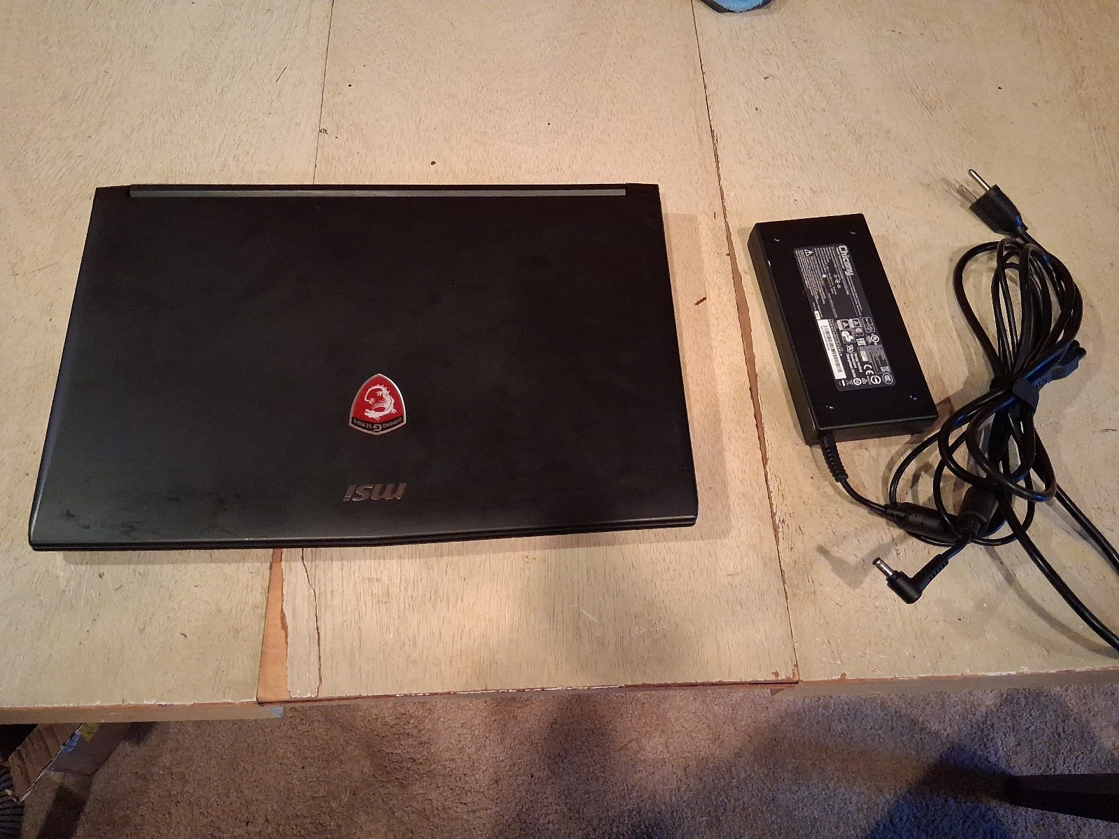 MSI GL62M 7RD-265 Intel Core i5-7300 8GB RAM GTX 1050ti