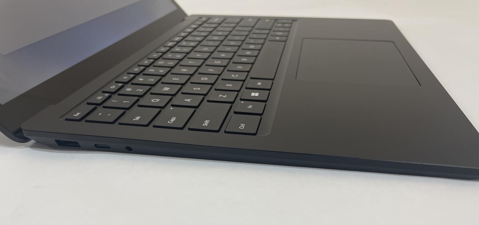 MICROSOFT Surface Laptop 5 13.5″ Core i7 1265U 16GB 256GB NVMe Windows 11 -Good
