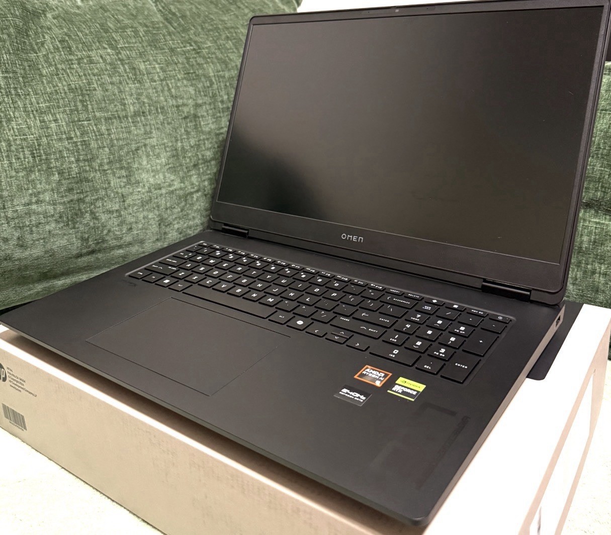 HP OMEN 17-db1006nr Gaming Laptop – Ryzen AI 9 / RTX 5070 / 32GB RAM / 1TB SSD
