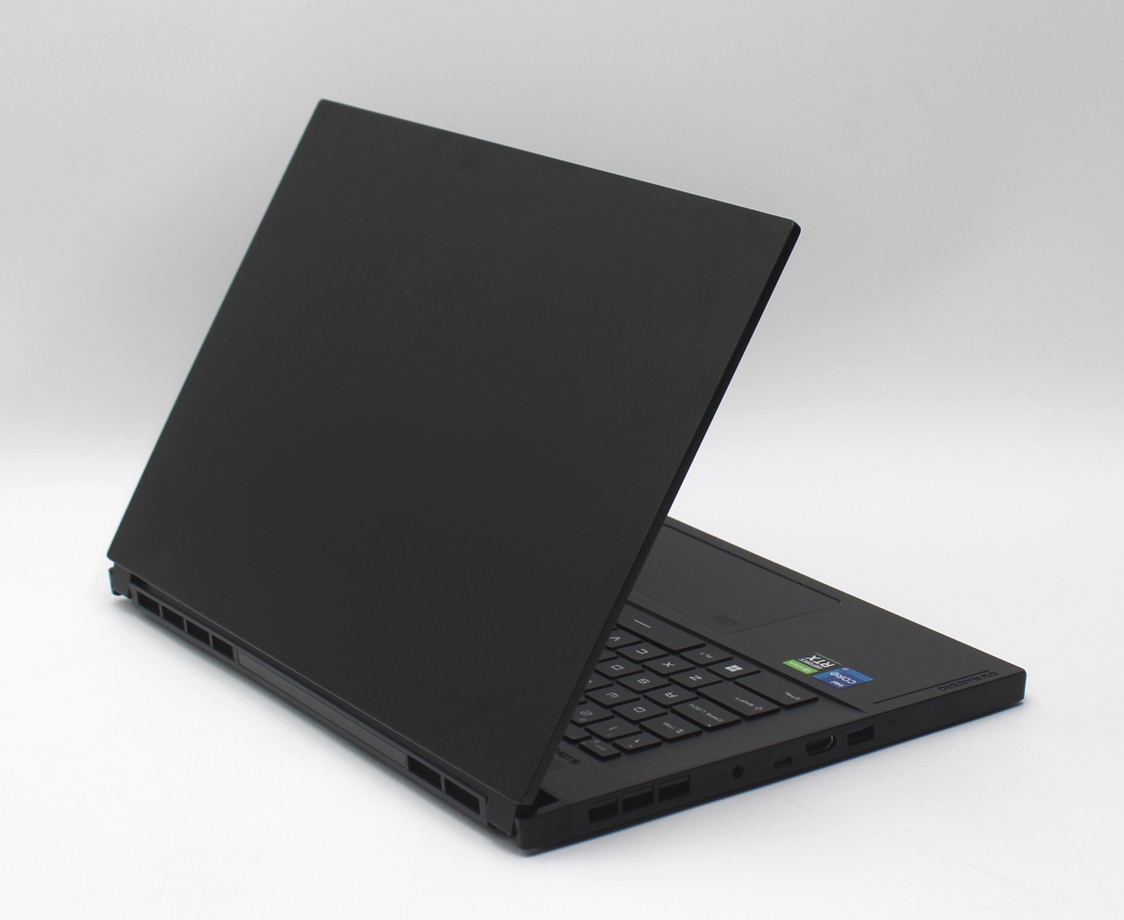 MSI Stealth GS66 12UGS i7-12700H 32GB/1TB SSD Geforce RTX 3070 TI GPU Read Desc.