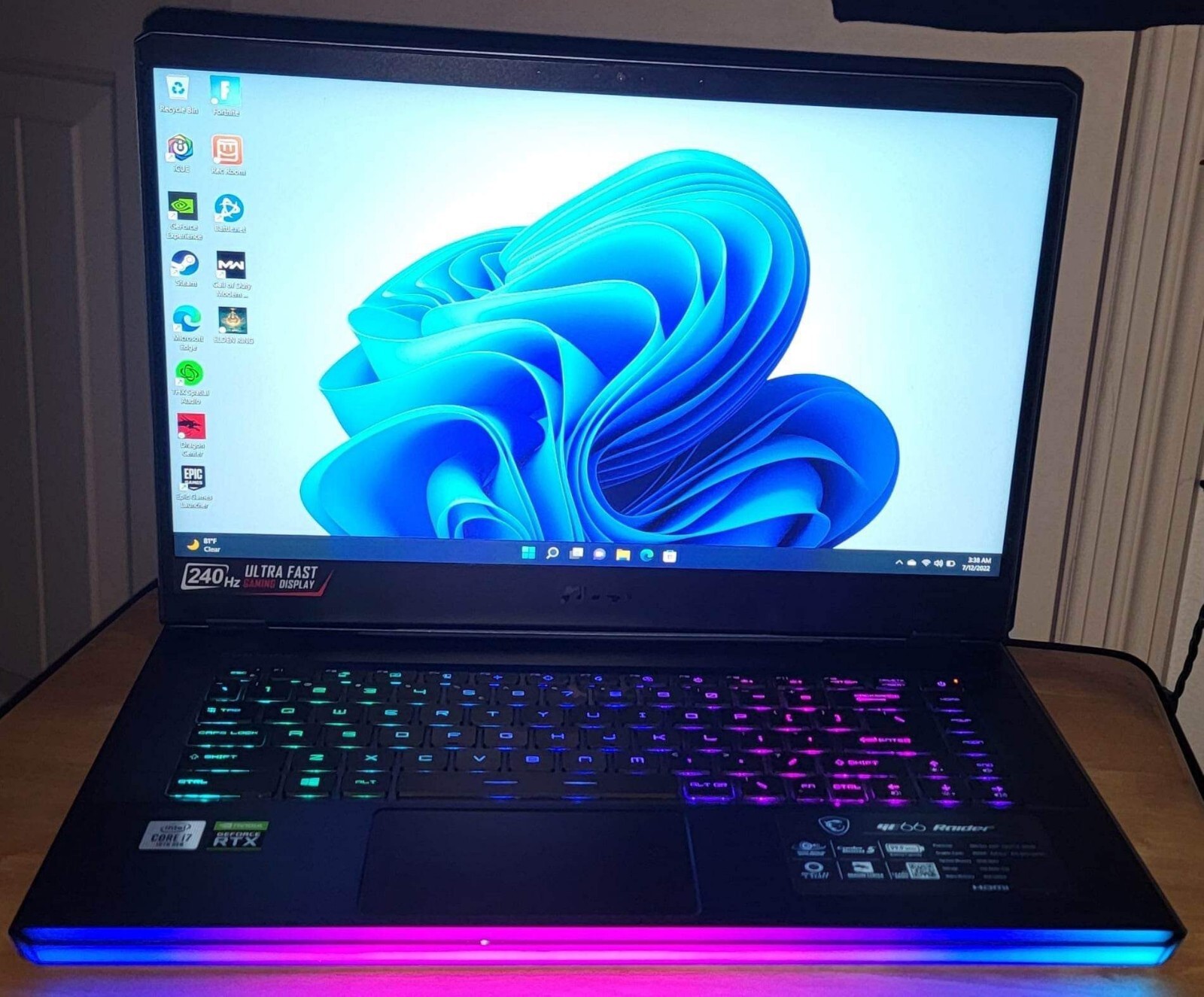 MSI GE66 Raider 10UG-211 15.6″ (1TB SSD, Intel Core i7-10870H, 2.20GHz, 32GB…