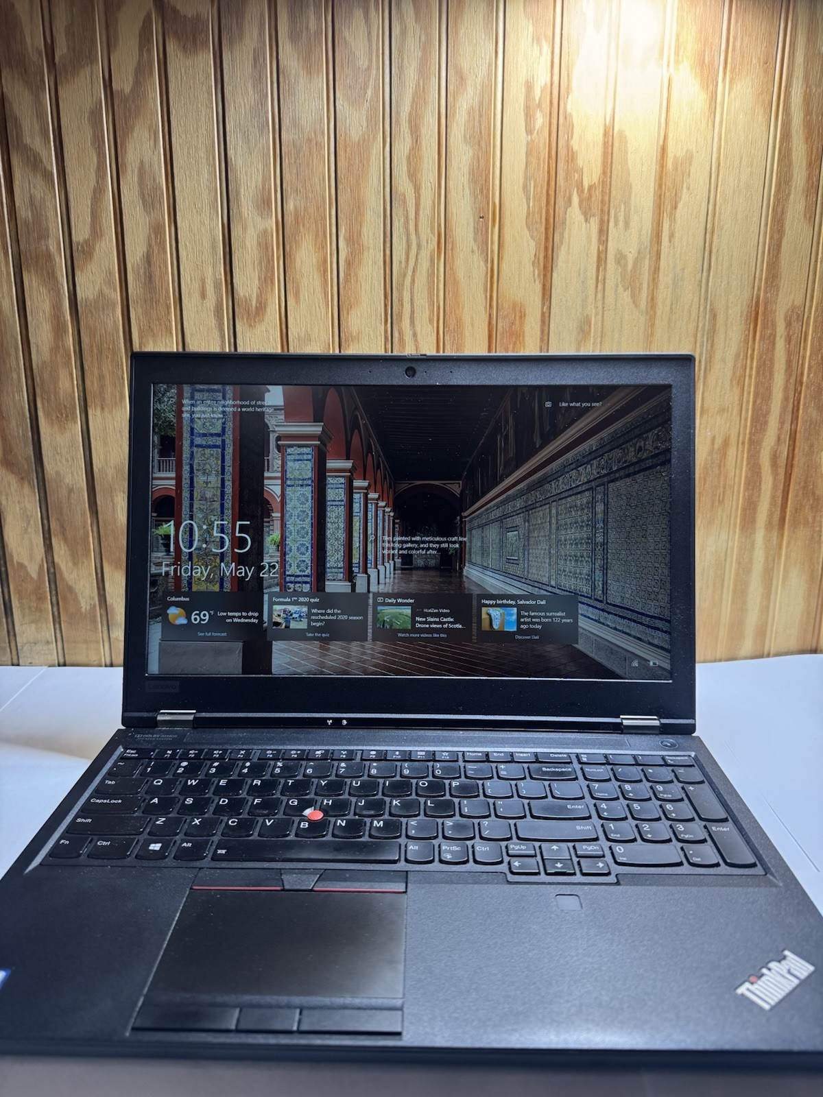 Lenovo ThinkPad Core i7-9750H 16GB RAM 237GB SSD 15.6″ Windows 10 Pro Laptop