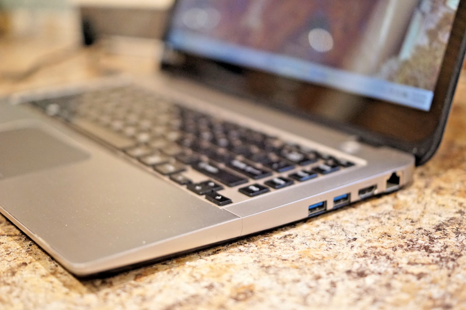 Active 25H2 WIN11 Home Touchscreen Toshiba E45t @2.30GHz,8GB RAM,750GB HDD