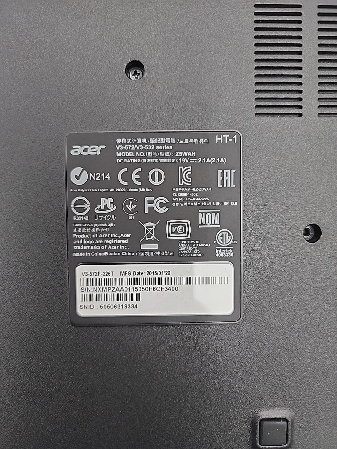 Acer Aspire V3-572P-326T 15.6″ Touch Laptop i3-5005U@2.00GHz 8GB RAM 300GB SSD