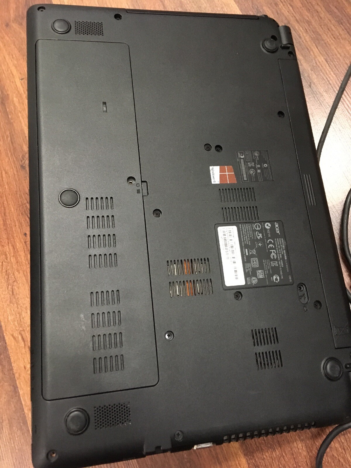 acer Aspire E1 V5WE2 /Intel Pentium 3556 1.7 /4GB RAM/750 HDD For Part